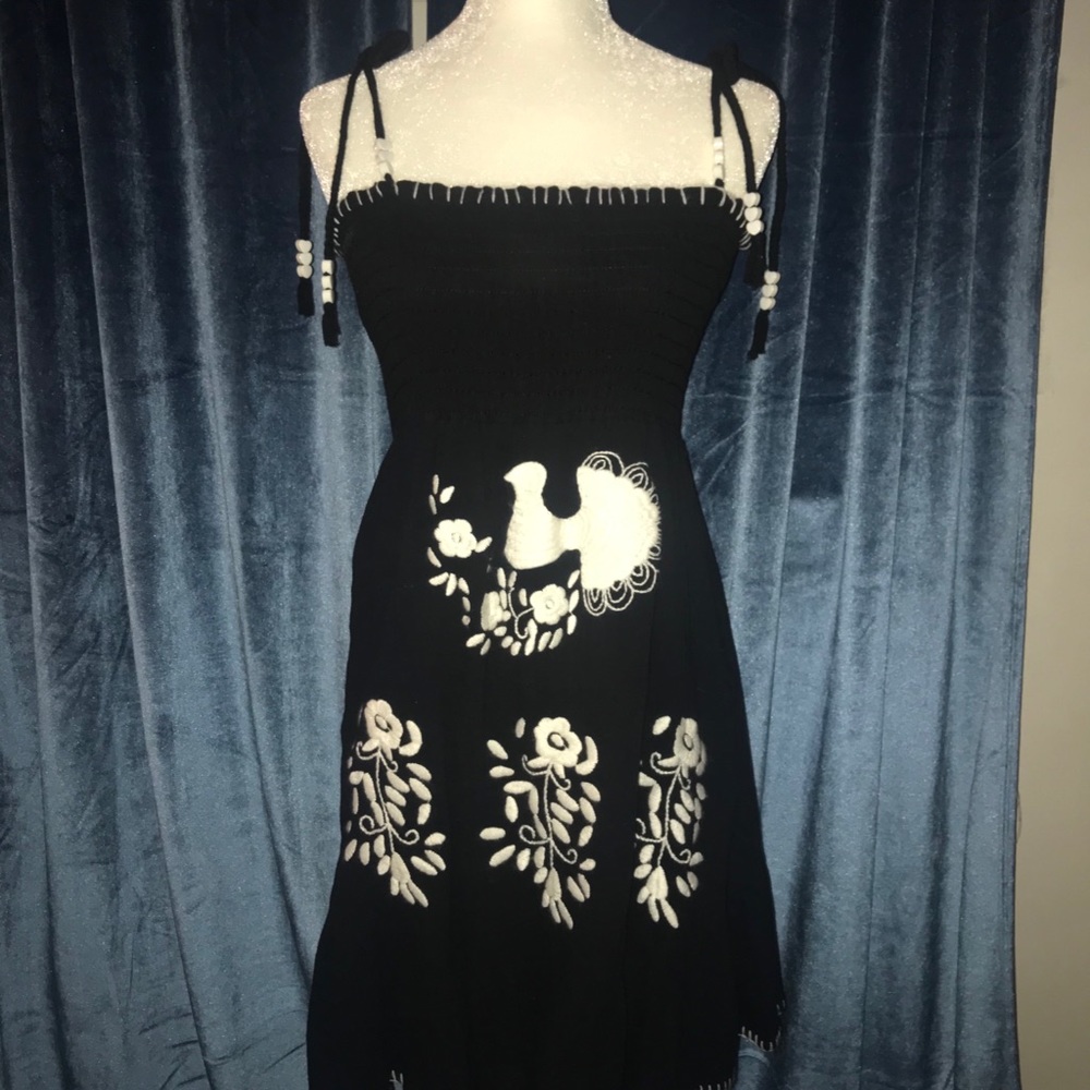 FABULOUS BLACK DRESS